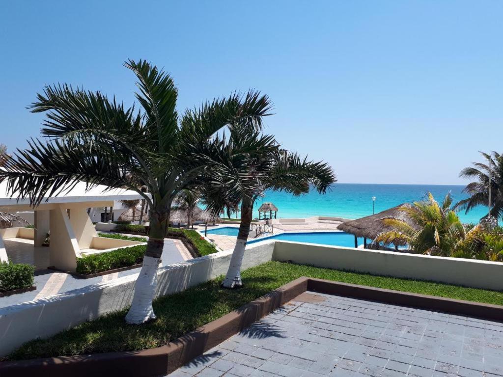 Departamentos Al Lado Del Mar En Zona Hotelera Cancún Kültér fotó