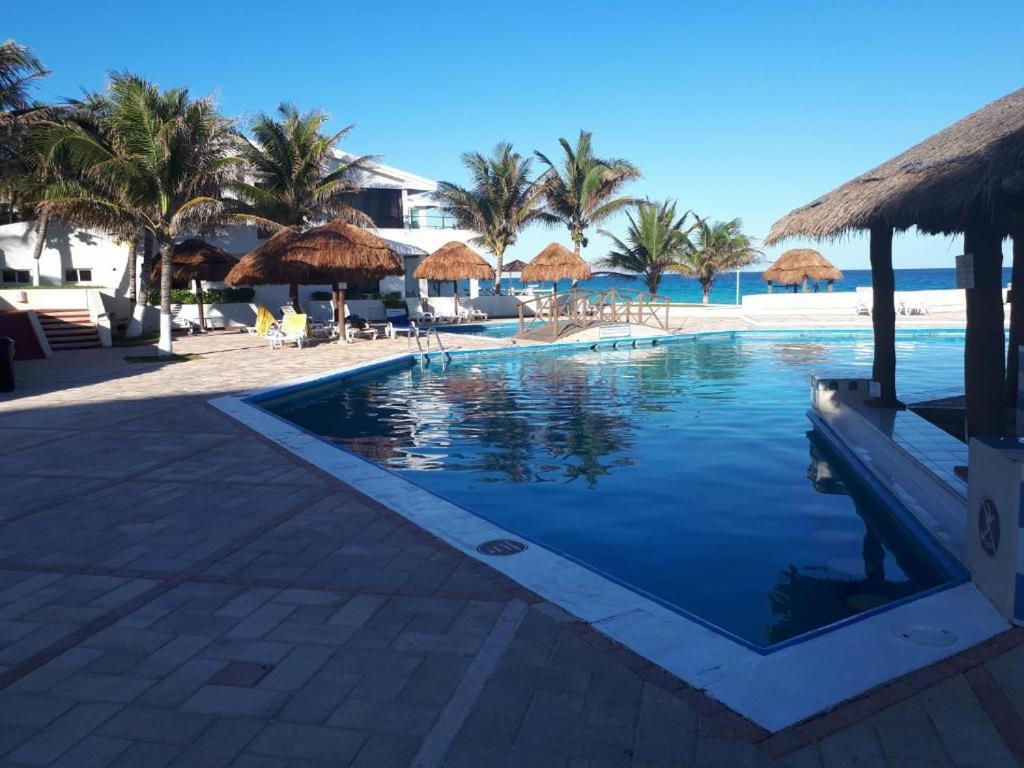 Departamentos Al Lado Del Mar En Zona Hotelera Cancún Kültér fotó
